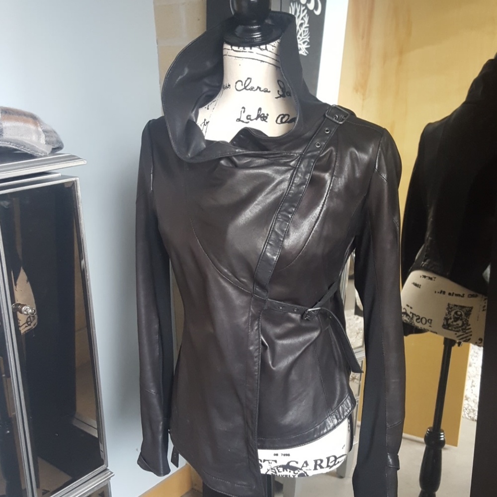 The best comfy, classy, leather!! Luv this Jacket